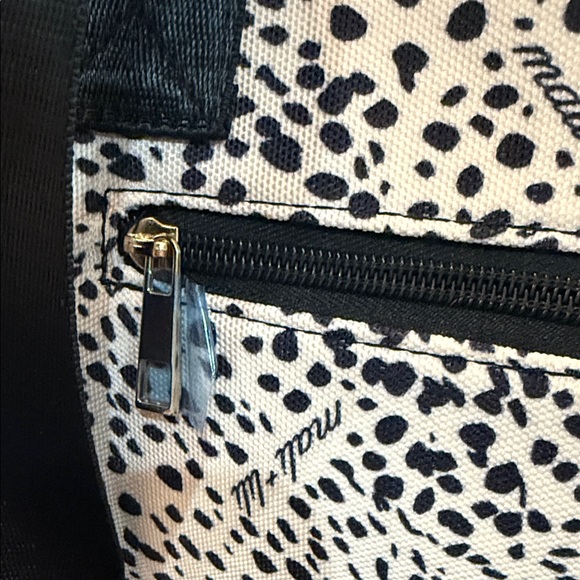 Mali + Lili Signature Leopard Print Weekender Bag Carry On Tote - Picture 6 of 12